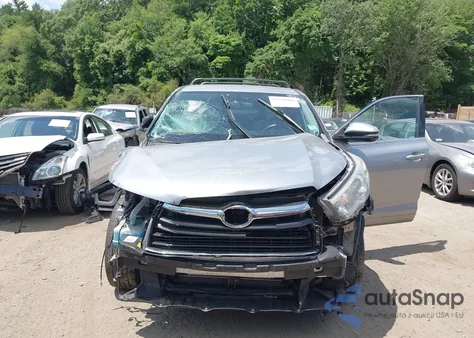 2016 Toyota Highlander Le V6 из США, поврежденный, VIN 5TDBKRFHXGS255038